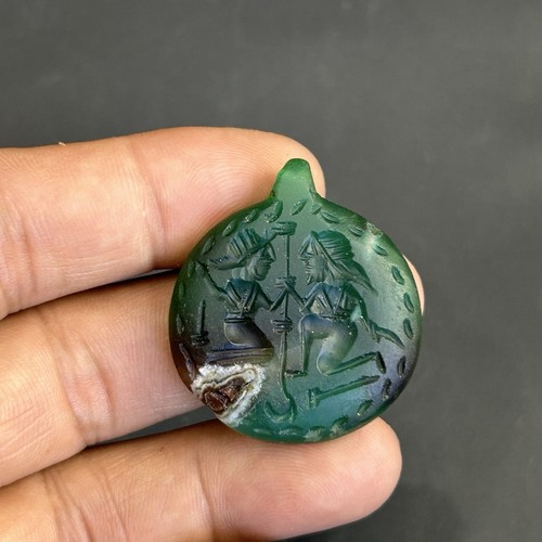 Ciondolo amuleto intaglio